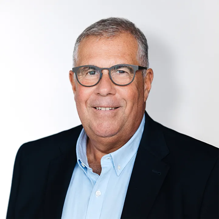 Portrait von Dr. Stefan Frings, Partner und Head of Strategy bei enomyc